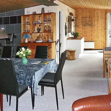 Holiday Home Kastanievej 펜션 *
